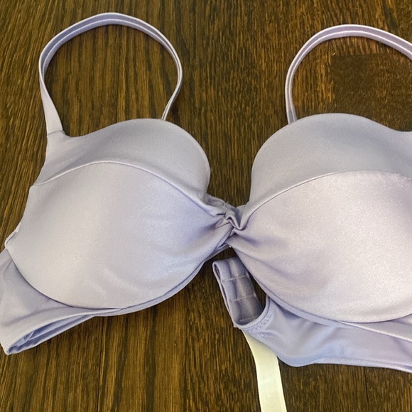 Victoria Secret Swimsuit. Top 34b, bottom small. - Picture 3 of 9